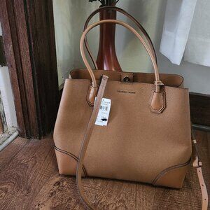 NWT Michael Kors Large Leather Tote with Leather adjustable Strap